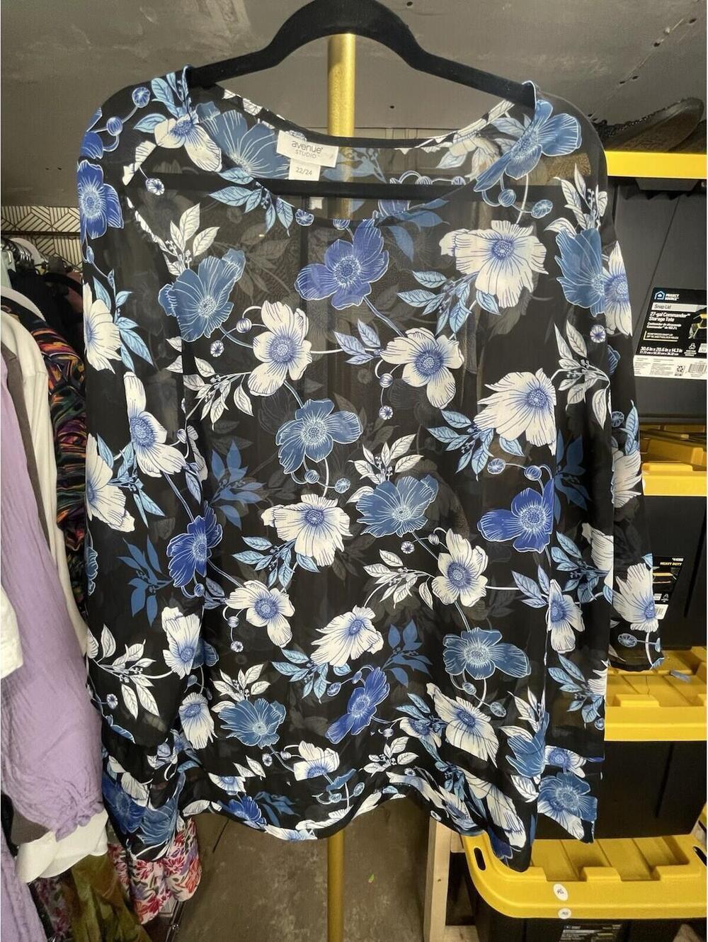 Avenue Womens 22/24 Black Blue Floral Tunic Top Career Comfort READ DESC - Picture 7 of 7